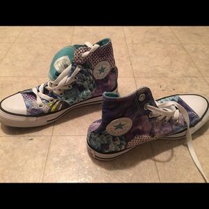 Women’s Chuck Taylor Converse All Star hi tops